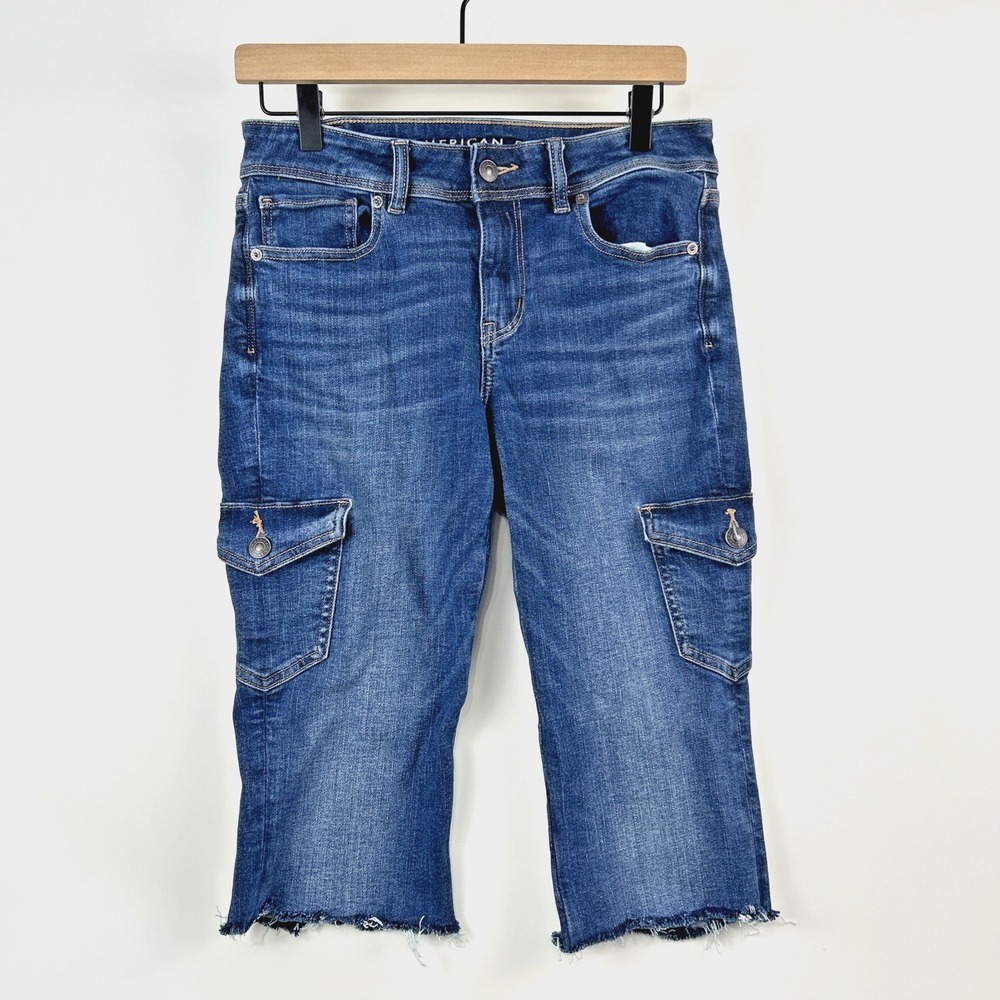 American Eagle Womens Highwater Cargo Jeans Size 6 Gorpcore Raw Hem Edgy